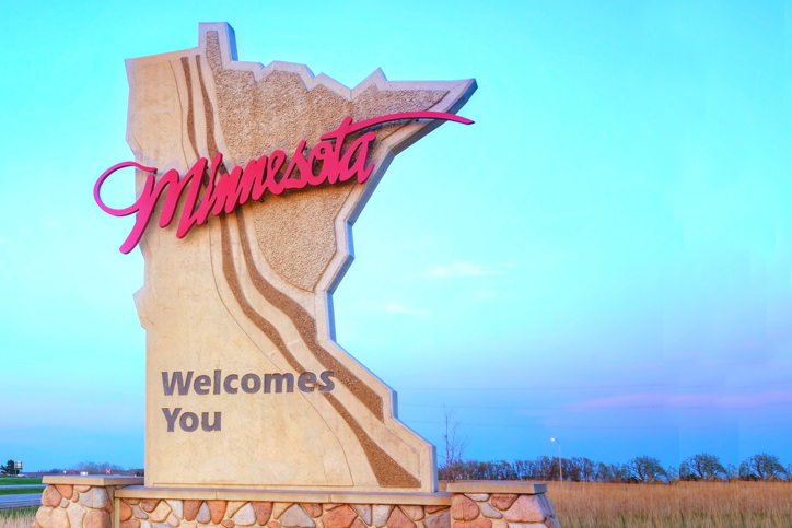 Minnesota Welcomes You state highway sign